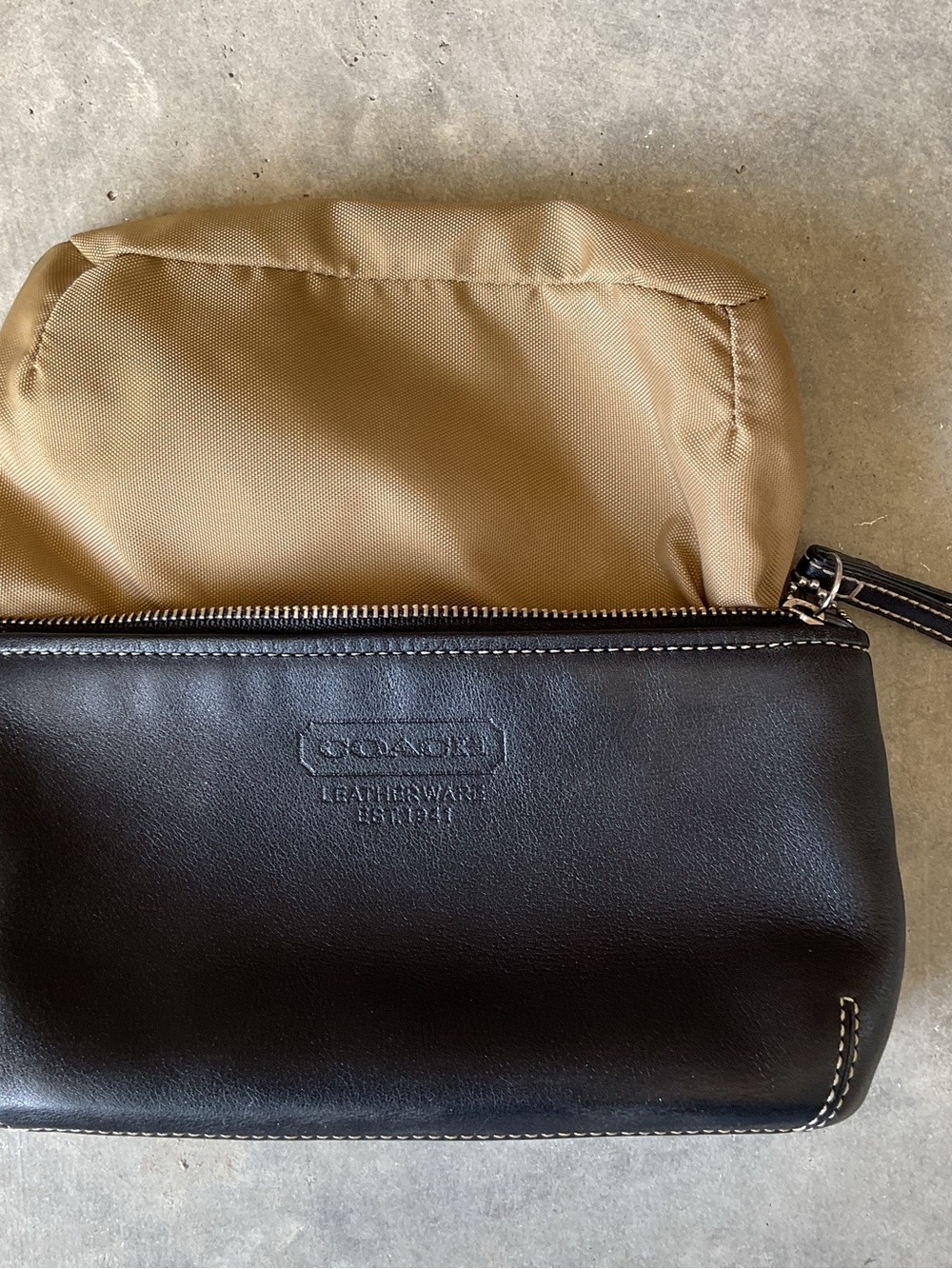 Coach Black Leatherware Cosmetic Bag - Picture 8 of 10